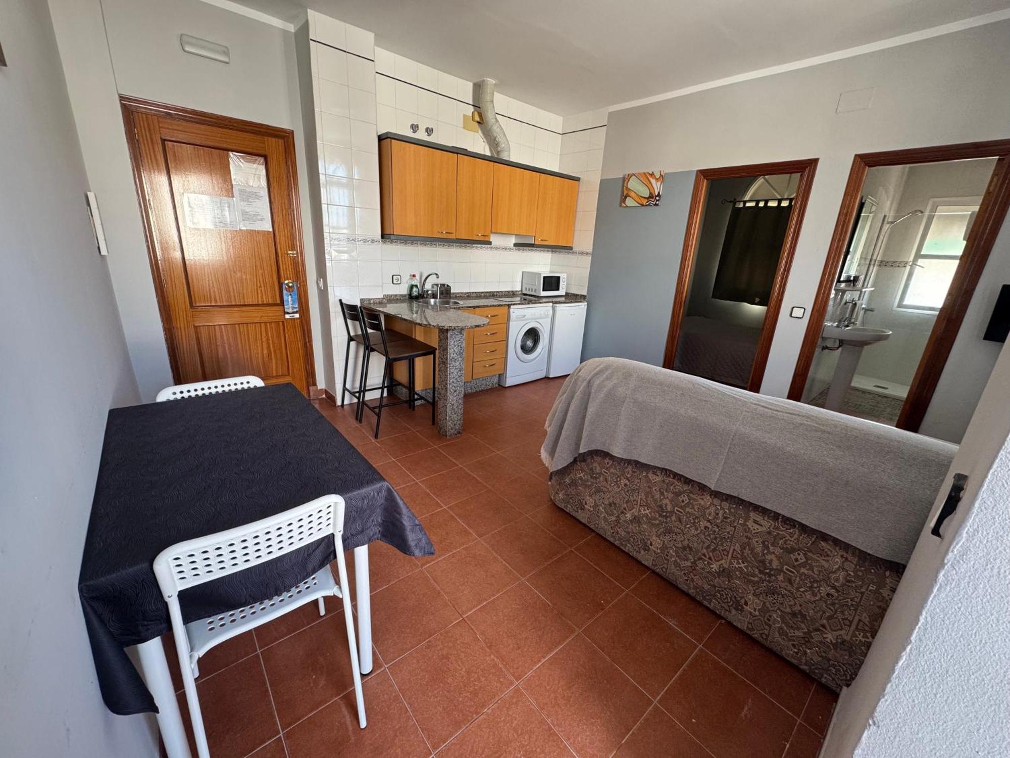 Hostal Miramar Los Canos De Meca Εξωτερικό φωτογραφία